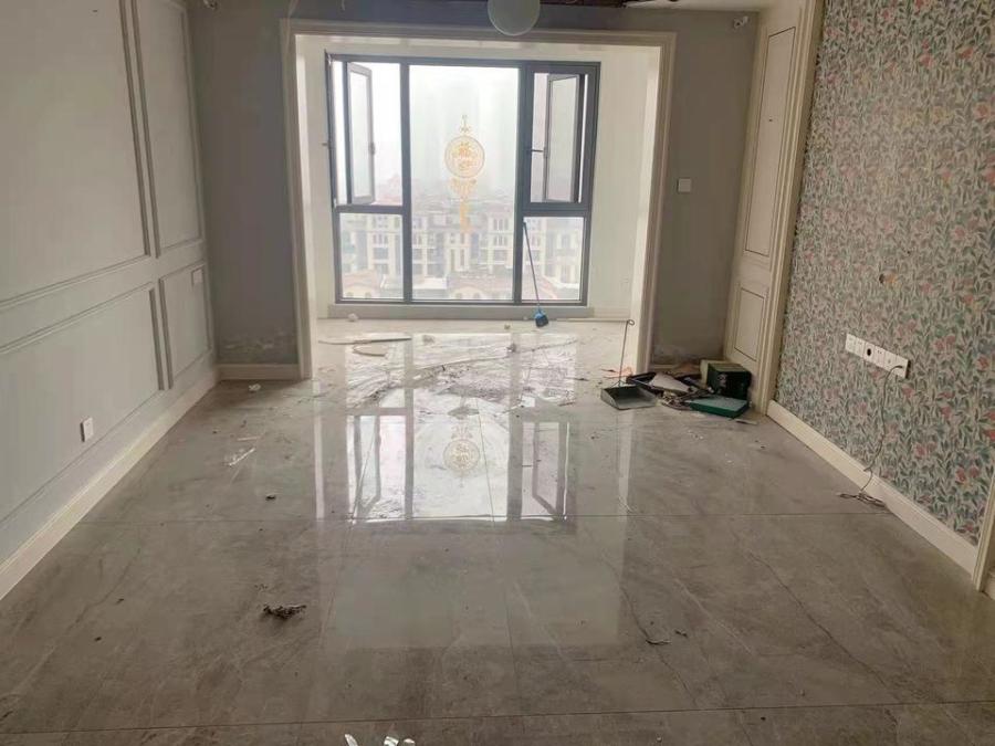 明昇壹城（明昇時(shí)代廣場）法拍房04地塊13棟1202房（雙學(xué)區(qū)）