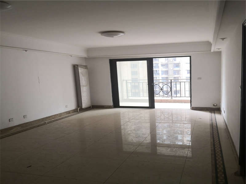 中海國際社區(qū)（中海江御名園）法拍房金楠街1、2棟1106號