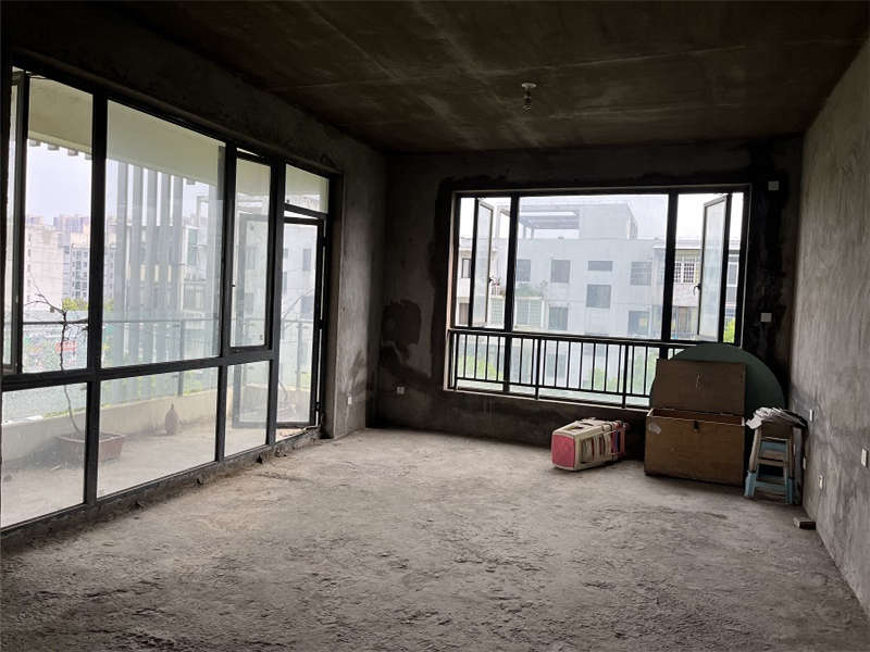 陽(yáng)光100后海（陽(yáng)光壹佰新城）法拍房1號(hào)地塊A2區(qū)1-18、1-19、1-20棟404號(hào)