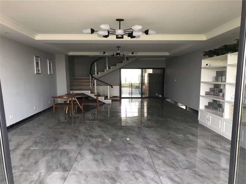 湖南九城汽車(chē)文化園法拍房1棟229室