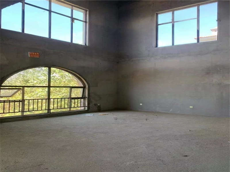 卓越麓山別墅（麓麟卓越花園）法拍房F80棟101號(hào)（別墅）