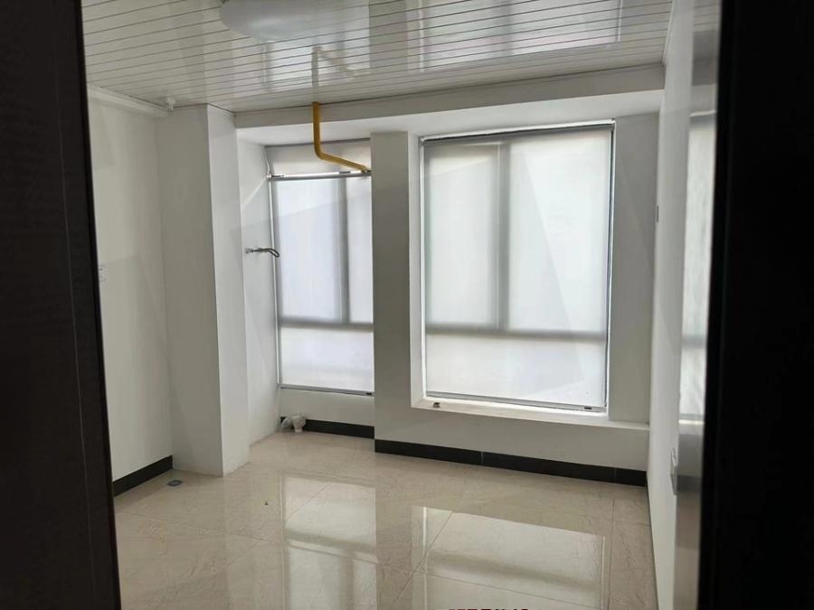 中建偶寓（中建芙蓉嘉苑）法拍房22、23、27棟376號房及屋內(nèi)兩臺空調(diào)