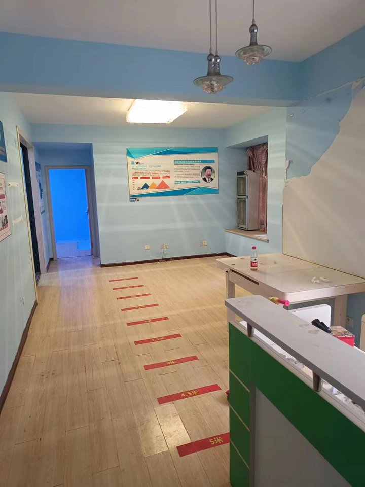 長房時(shí)代城法拍房15棟103號