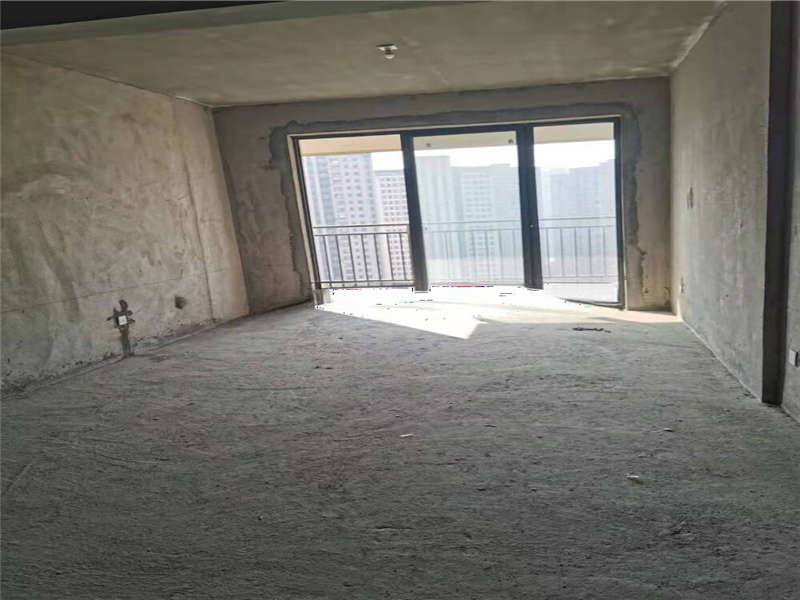 梅溪湖騎龍花園（騎龍?jiān)罚┓ㄅ姆縀1、E2棟206號(hào)（共27套房，可單獨(dú)競(jìng)拍）