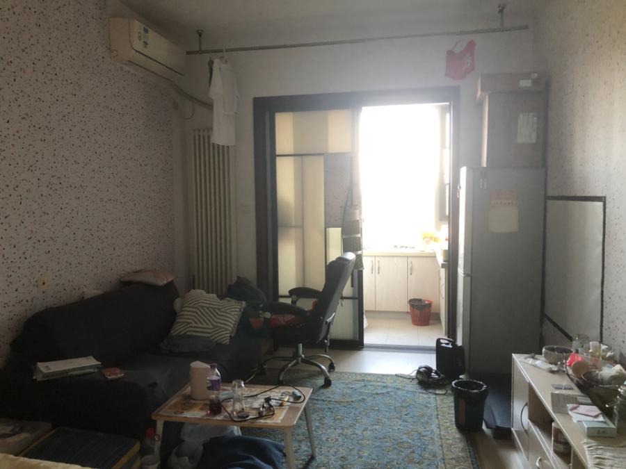 怡海星城法拍房二期107棟、111棟1140號(hào)（雙學(xué)區(qū)）