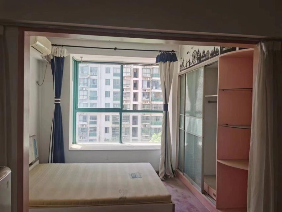 曙光大邸法拍房1、2、3、4棟及裙樓711號