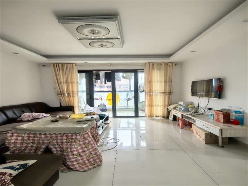 藍(lán)山郡法拍房一期A棟1608號(hào)