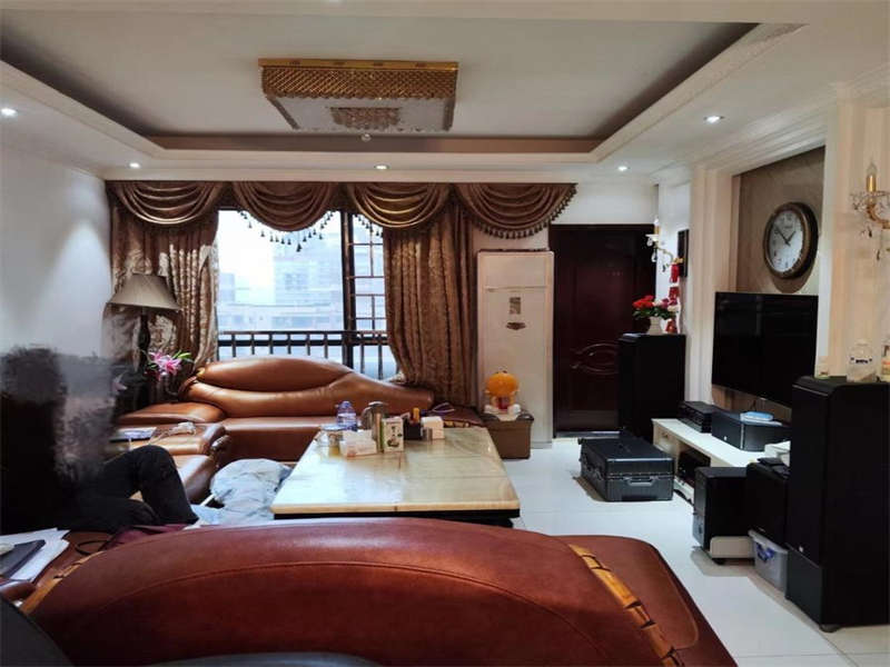 和莊公寓法拍房A區(qū)2、3號(hào)棟2412號(hào)