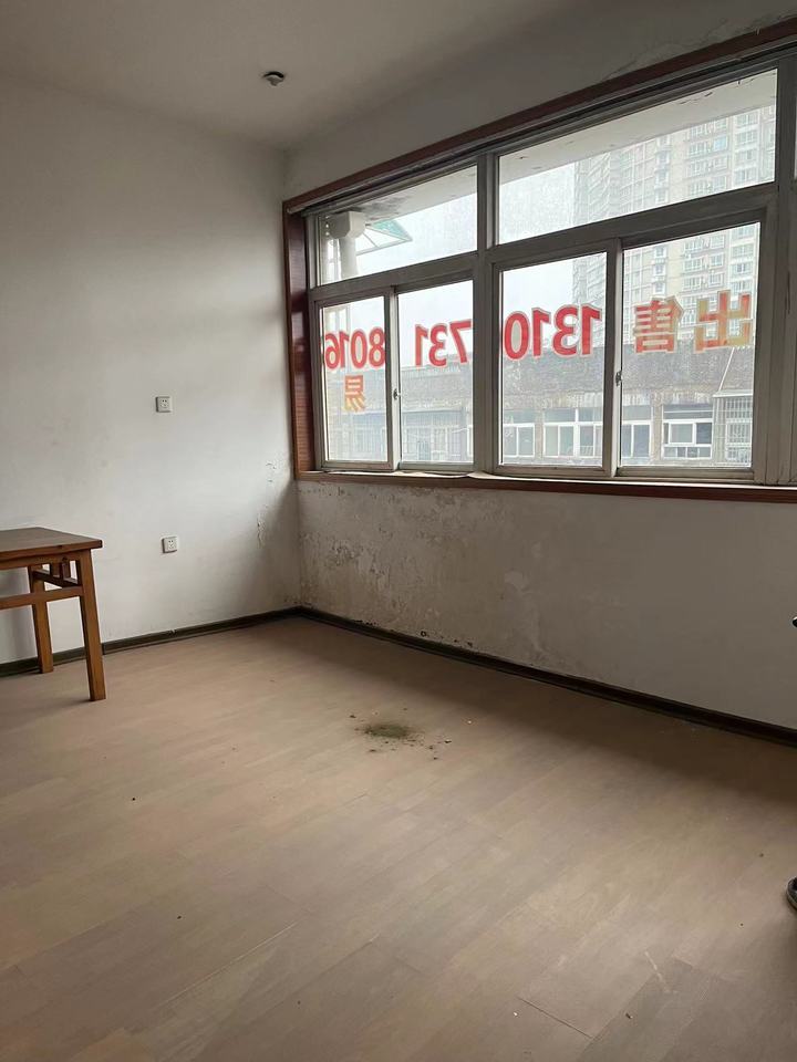 開源鑫閣法拍房4D棟214、314、414室