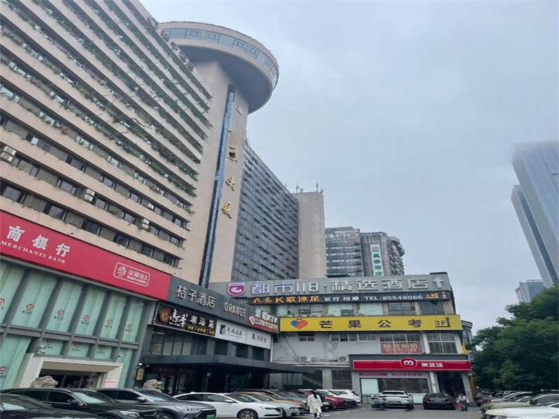 （7折 一層酒店）長(zhǎng)沙大廈法拍房1001室