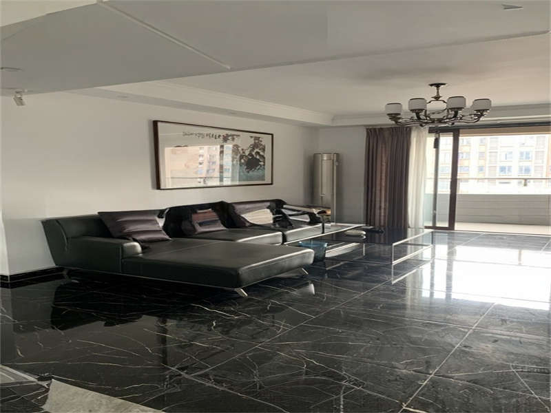 福祥家園法拍房8棟2602室及其配屬車位、雜物間(含室內(nèi)家具家電）