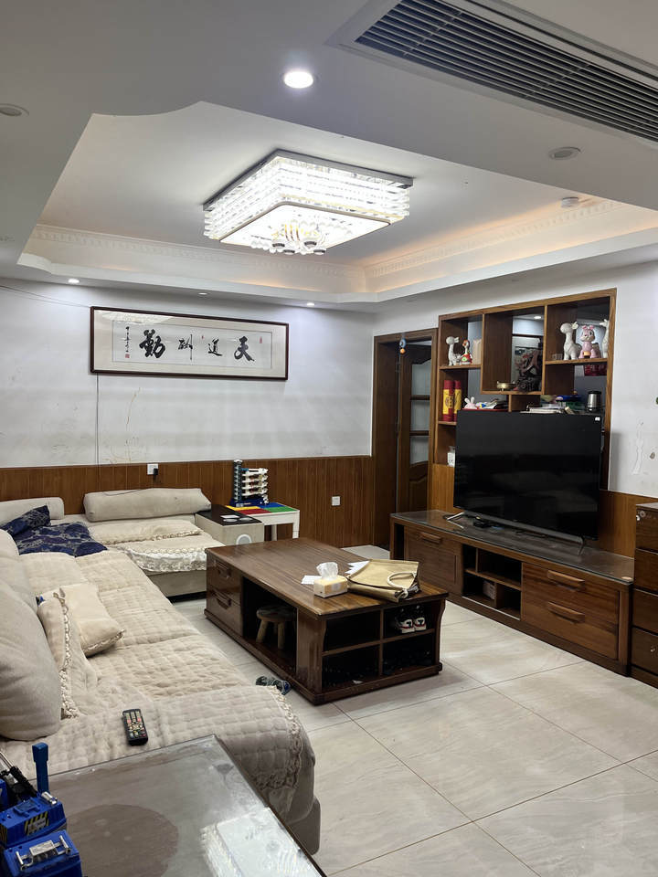 新長(zhǎng)海廣場(chǎng)（新長(zhǎng)海中心）法拍房C、D棟1508室