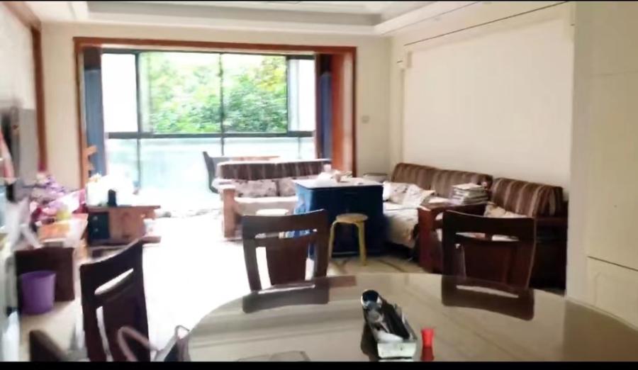 恒基凱旋門法拍房2期17、18棟201室