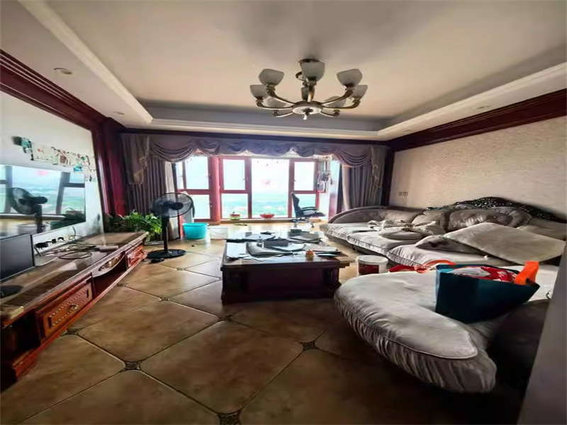 爵世名邸東湖（爵世名?。┓ㄅ姆咳?棟2906號(hào)