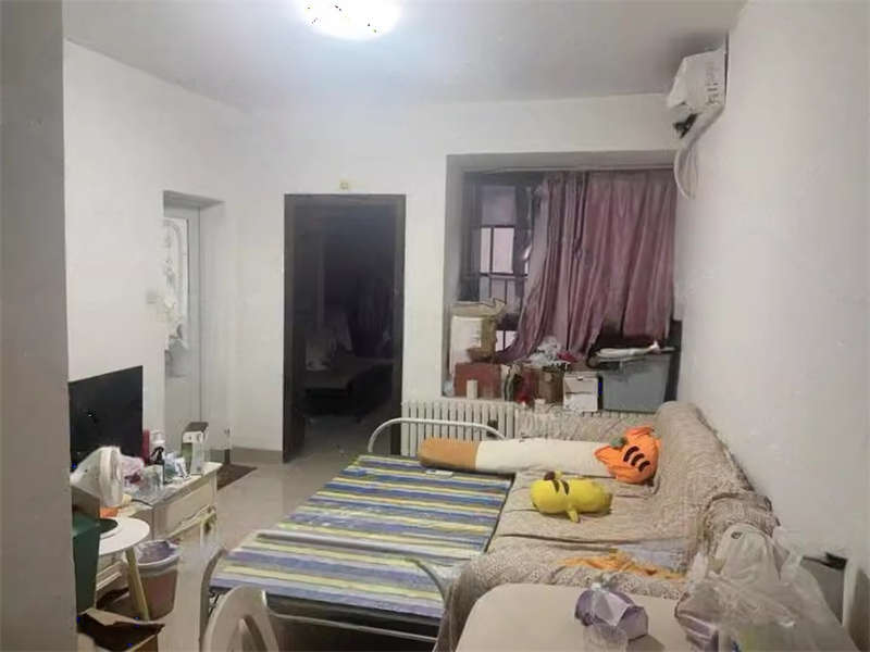 怡海星城法拍房124棟1706號（雙學(xué)區(qū)）