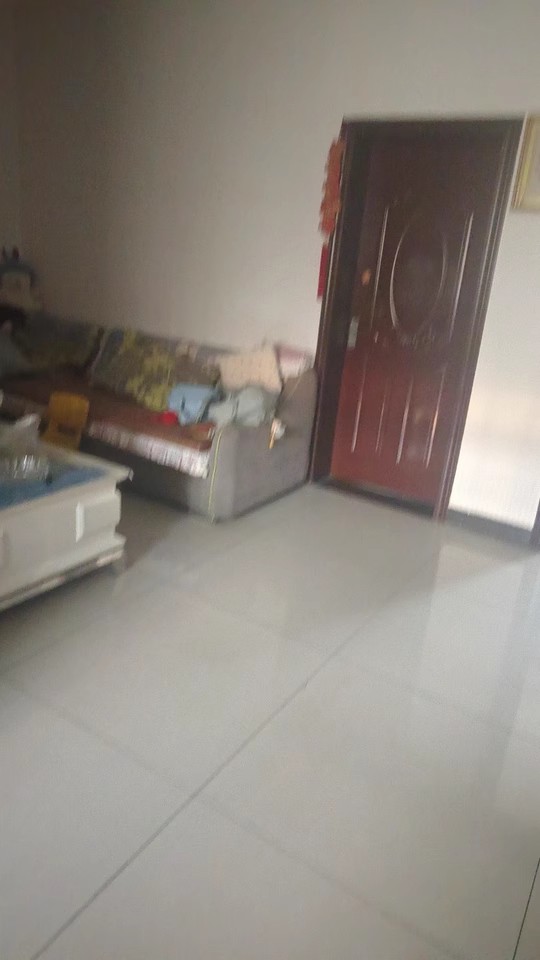 城西小區(qū)（瀟湘社區(qū)安置房）法拍房A10棟101、201、301、401、501室