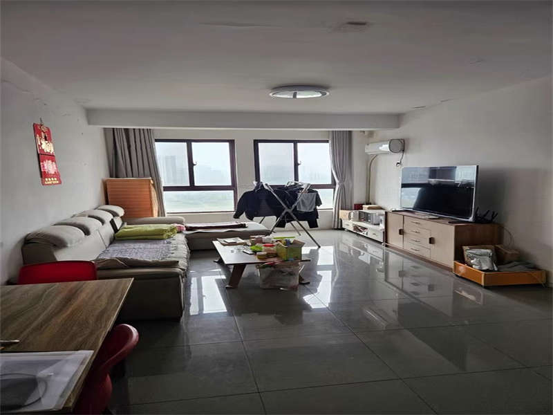 聽(tīng)香水榭雅苑法拍房3棟1904房