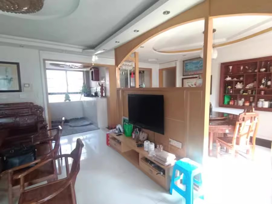 華潤(rùn)鳳凰城法拍房一期19棟904