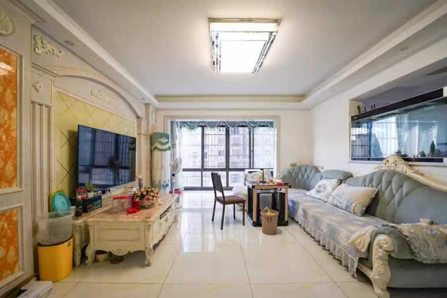 鑫天格林香山苑法拍房3棟1601號