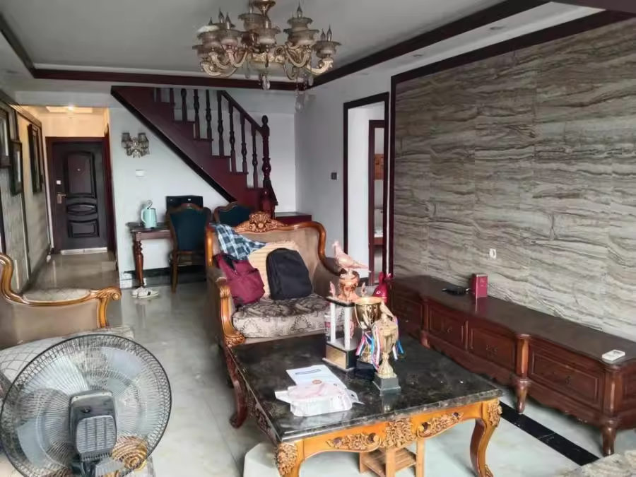 （露臺(tái) 頂復(fù)）五礦紫湖香醍（龍灣國際三期）法拍房2030棟1804房