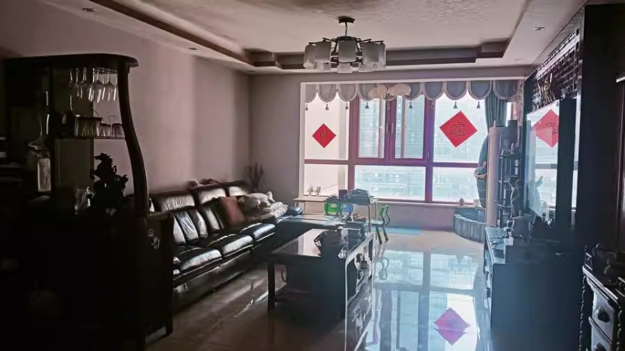 （濱江4房）協(xié)信星瀾匯法拍房5棟1701房