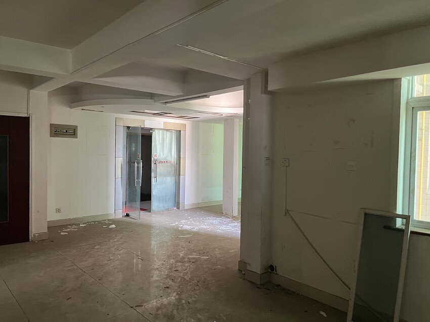 政力世紀(jì)大廈法拍房1602號