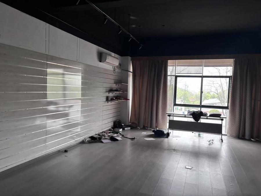 （兩層門面）悅禧國際山莊商住樓101房、201房、202房