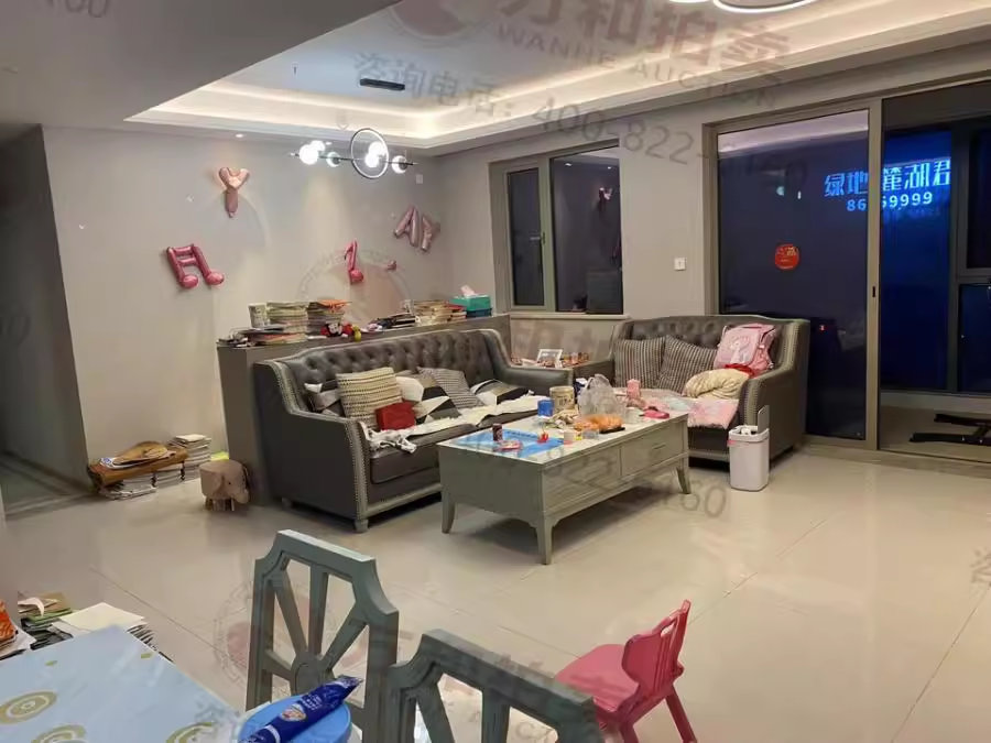 （7折 雙學(xué)位）梅溪湖金茂灣（金茂乾璟苑）法拍房25棟506號房