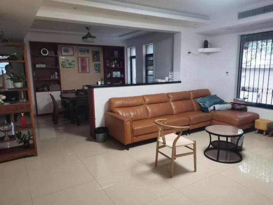 （大花園下疊別墅）中城麗景香山園法拍房15棟104號