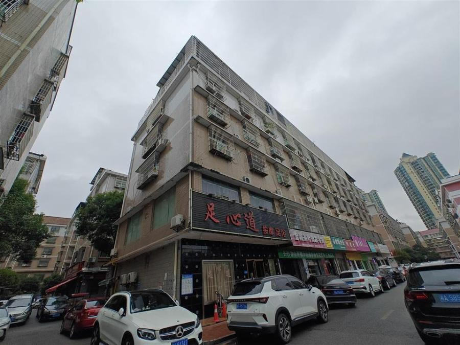 （整棟收租）松雅小區(qū)松雅安置區(qū)法拍房B-14棟21、22、23、24號全部房產(chǎn)