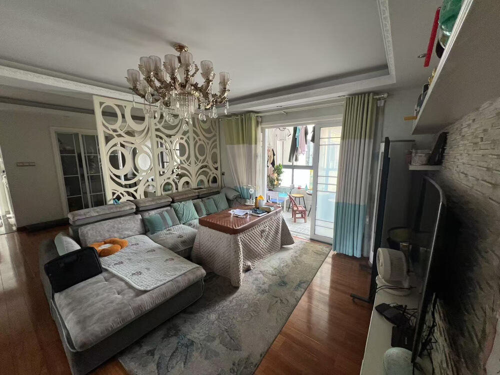 （大4房）弘德好萊城（宜居雅苑）法拍房5、7、8、9、10棟3015號(hào)房